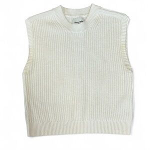 NWOT Abercrombie Knit Sweater Vest